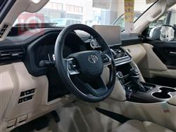 تۆیۆتا لاند کروزەر